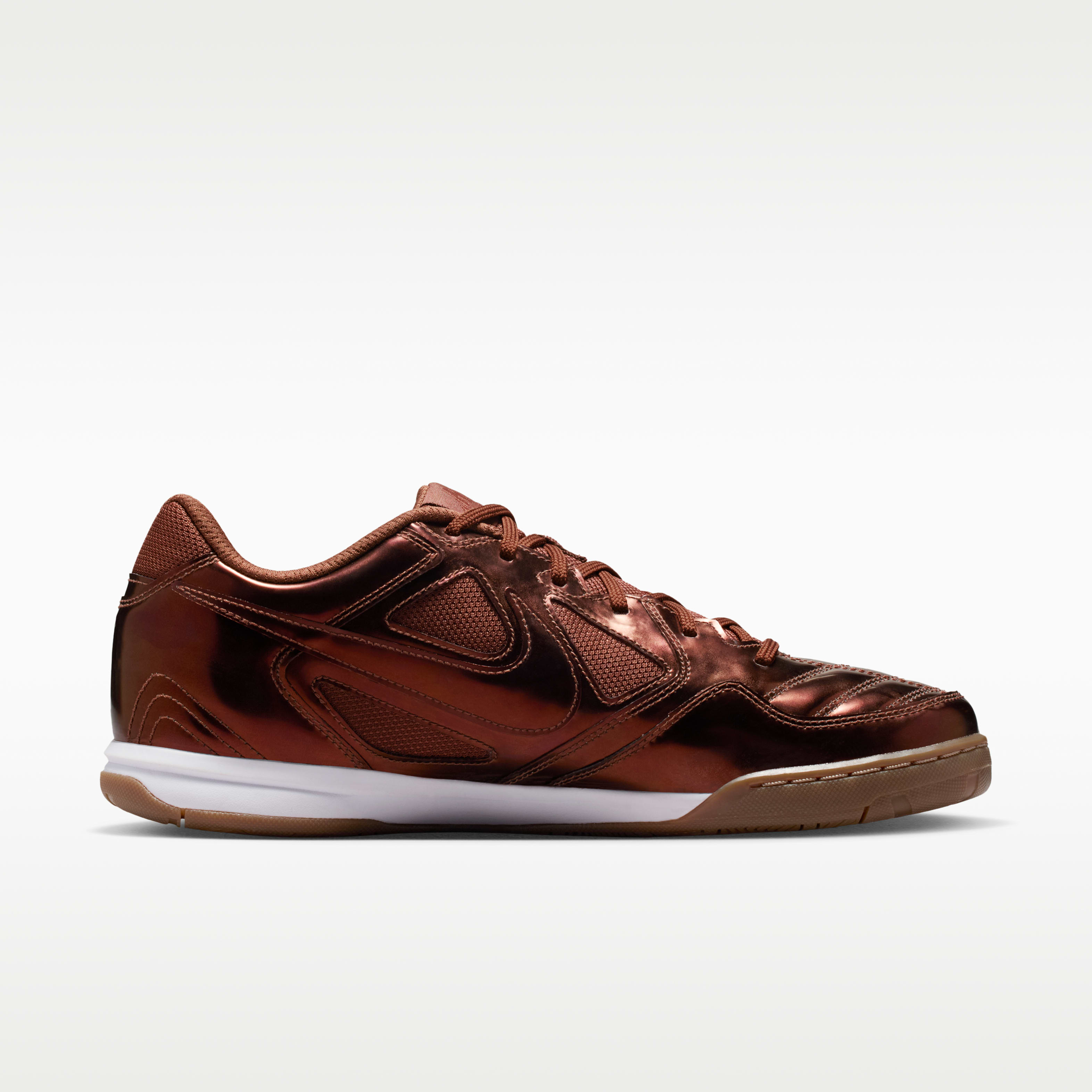 Nike Gato Men's Shoes | The Summit